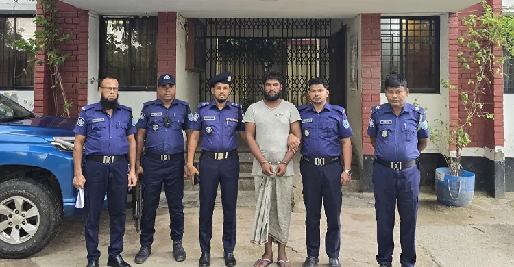 কাশিয়ানীতে গৃহবধূকে হত্যা: ১২ ঘণ্টায় স্বামী গ্রেপ্তার