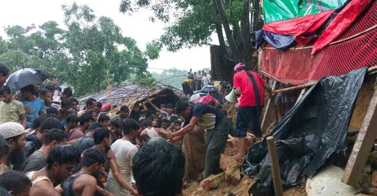 কক্সবাজারে রোহিঙ্গা ক্যাম্পে পাহাড়ধসে ৭ শিক্ষার্থীর মৃত্যু
