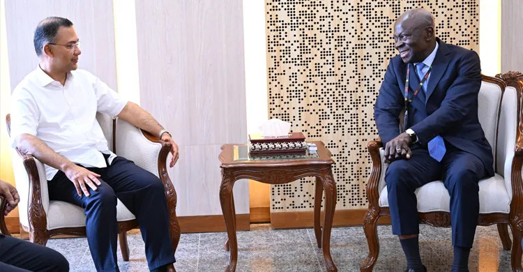 বাংলাদেশের শ্রম খাতে সহযোগিতা আরও জোরদারের বার্তা দিল আইএলও