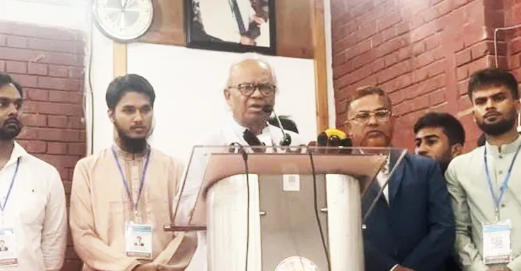 আলোচনা করে জুলাই সনদের বিষয়ে সিদ্ধান্তে আসা উচিত: রিজভী