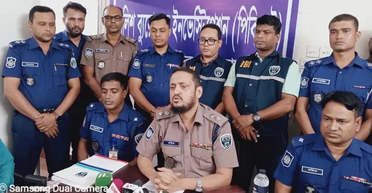 গাজীপুরে গৃহবধূ হত্যা মামলার ঘাতক স্বামীকে গ্রেপ্তার করল পিবিআই