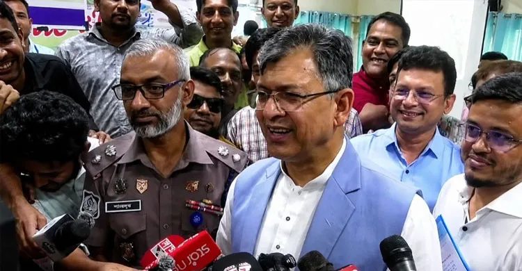 কক্সবাজারে স্বরাষ্ট্রমন্ত্রী: আওয়ামী লীগের রাজনীতি মানুষ আর গ্রহণ করবে না