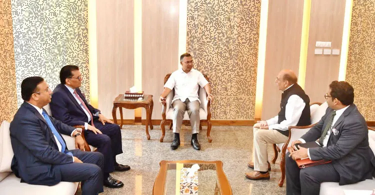 হাদির হত্যা মামলার আসামি ও শেখ হাসিনাকে ফেরাতে ভারতের প্রতি বাংলাদেশের আহ্বান