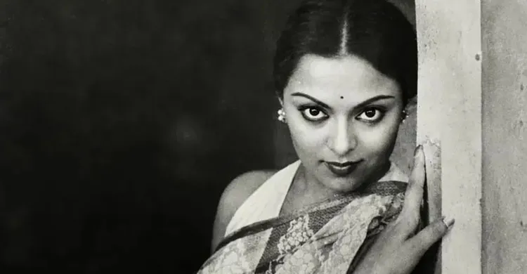 চলে গেলেন বর্ষীয়ান অভিনেত্রী মিঠু মুখার্জি