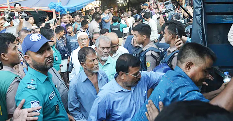 ২৬ জন সন্দেহভাজন জাসদ কার্যালয় থেকে আটক, সবাইকে ছেড়ে দিয়েছে পুলিশ