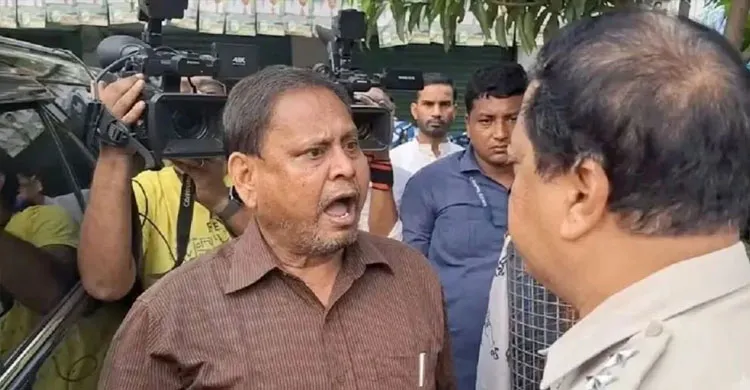 পুলিশের বিরুদ্ধে অভিযোগ, বাবরি মসজিদের মূল উদ্যোক্তা গ্রেপ্তার