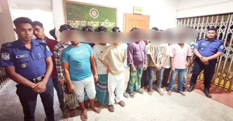 কুমিল্লায় কিশোর গ্যাংবিরোধী অভিযানে আটক ৩৫৩