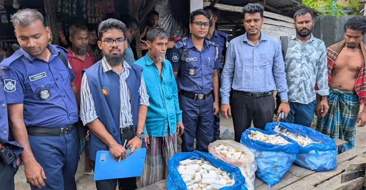 নেছারাবাদে অস্বাস্থ্যকর পরিবেশে আইসক্রিম তৈরি, জরিমানা ২০ হাজার