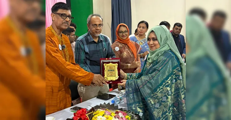 মানবিক চিকিৎসক তৈরিতে মেডিসিন ক্লাবের গুরুত্ব তুলে ধরলেন রফিকুল ইসলাম
