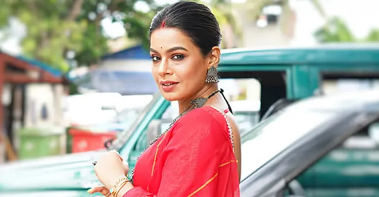 যুক্তরাষ্ট্রে ভারতের শিল্পী ইমনকে চরম হেনস্তা